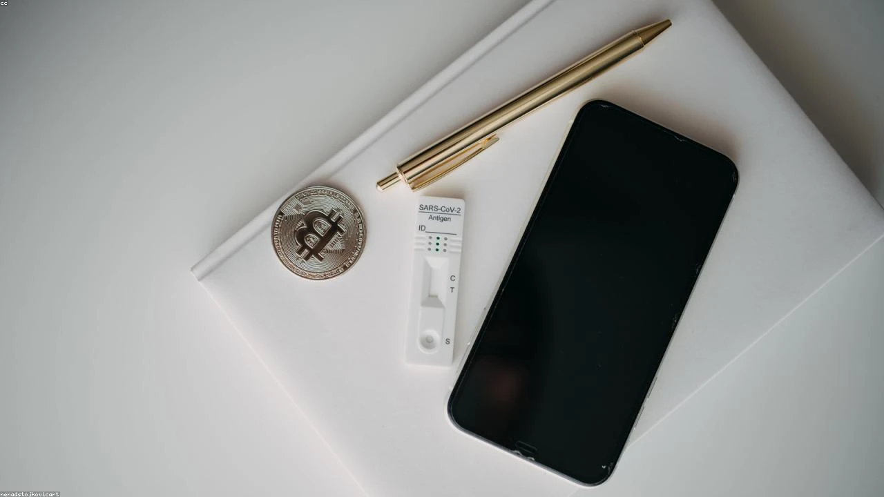 Artificial Intelligence Revolution: How Meta's Workforce Shift Impacts Investor Sentiment