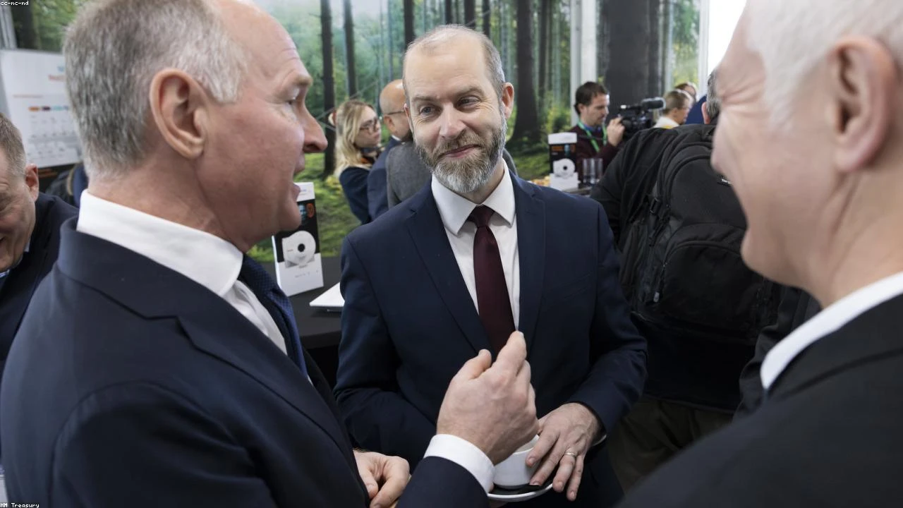 Bitcoin's Potential Rebound: A Comprehensive Analysis of the $65,000 Base