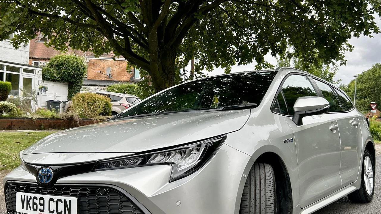 BOJ's Monetary Policy Dilemma: Weighing Rate Hikes Against Yen's Impact on Prices