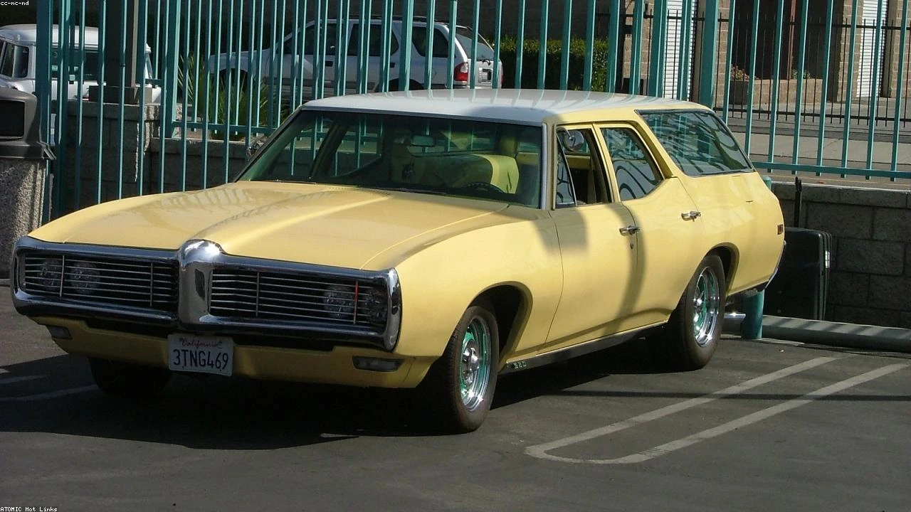 Crypto Stocks Plummet as Nasdaq Enters Correction: A $17 Trillion Market Rout Analysis