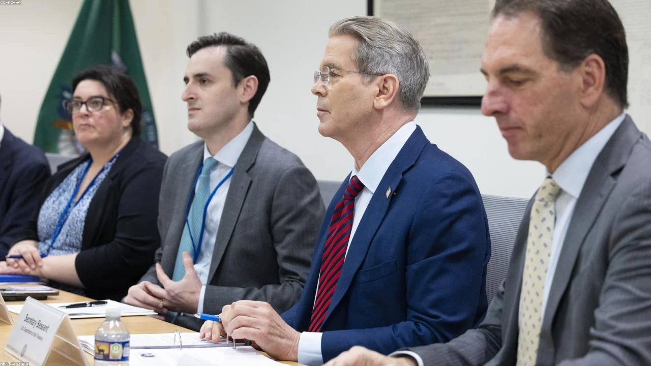 Fed Minutes Reveal Growing Support for March Rate Hike: A Deep Dive Analysis