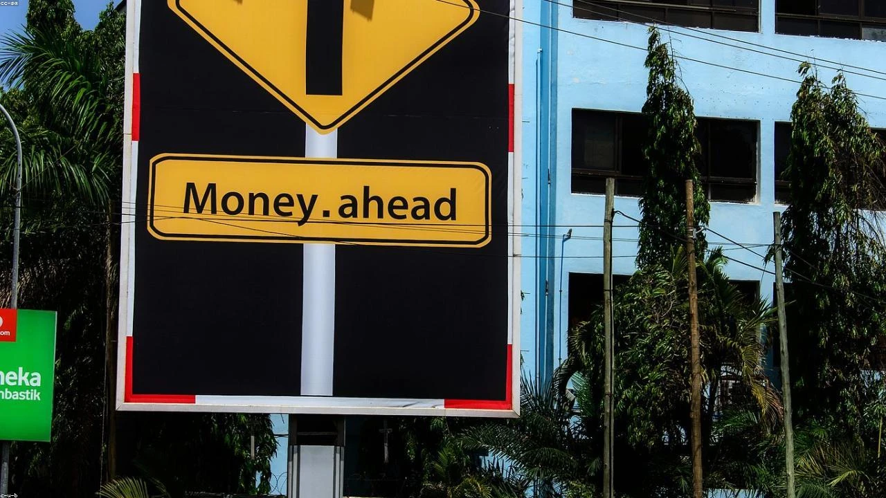 Bankruptcy Revisited: The Rise and Fall of a Fast Food Giant