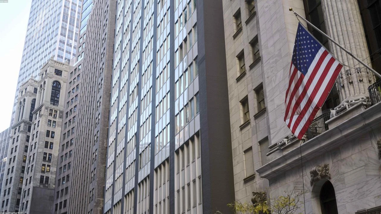 General Electric's Reversal of Fortune: A Deep Dive Analysis