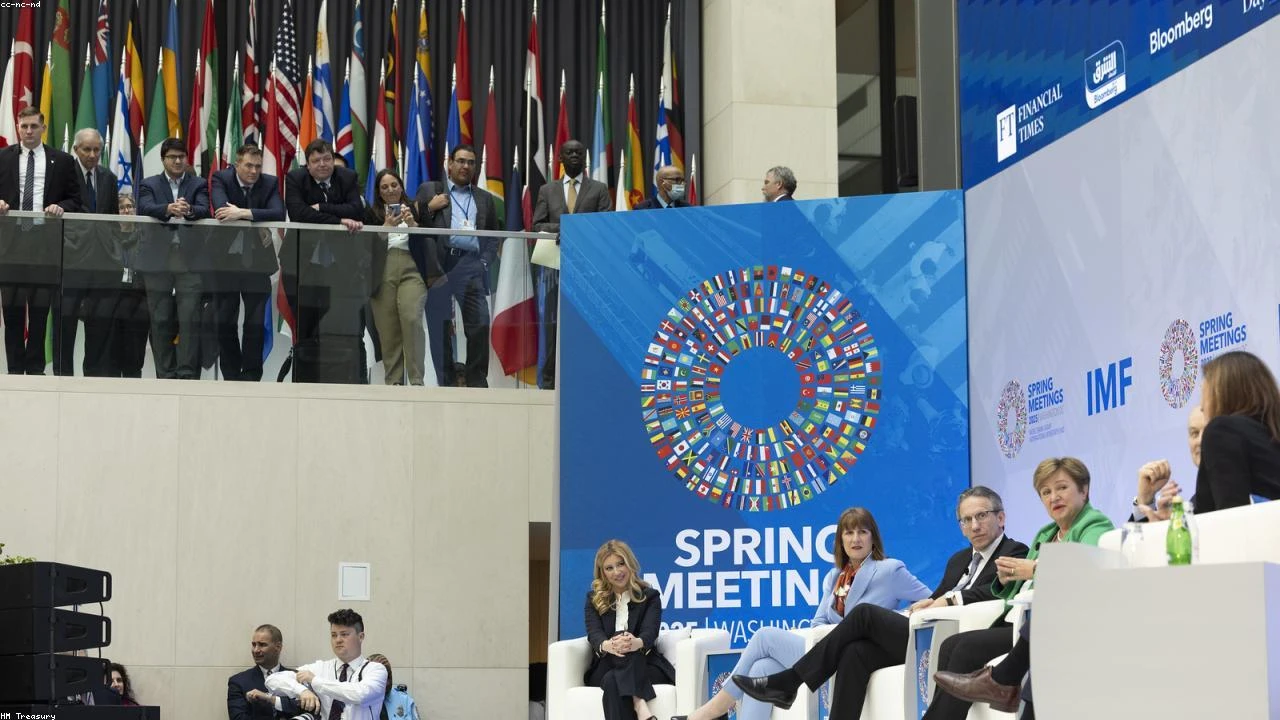 Unleashing Chaos: The Far-Reaching Consequences of Anthropic's Leaked AI Model