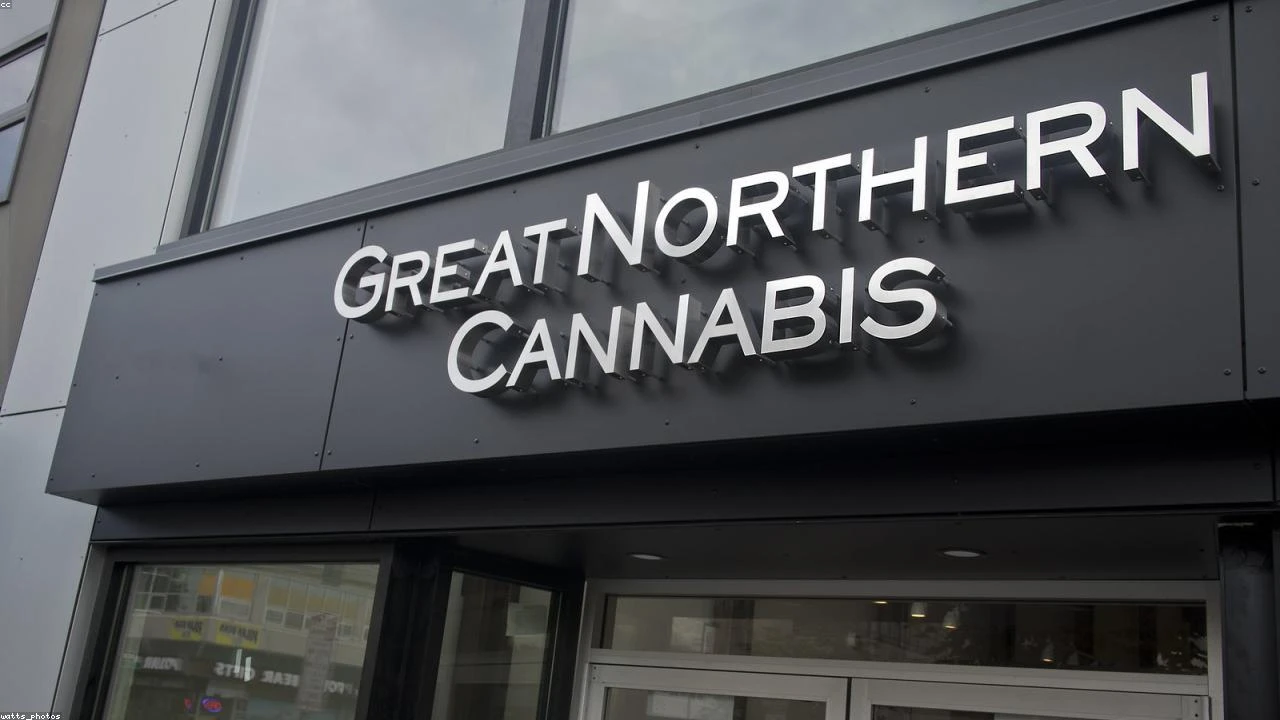 Geopolitical Tensions Escalate: Potential Strikes on Iranian Energy Facilities