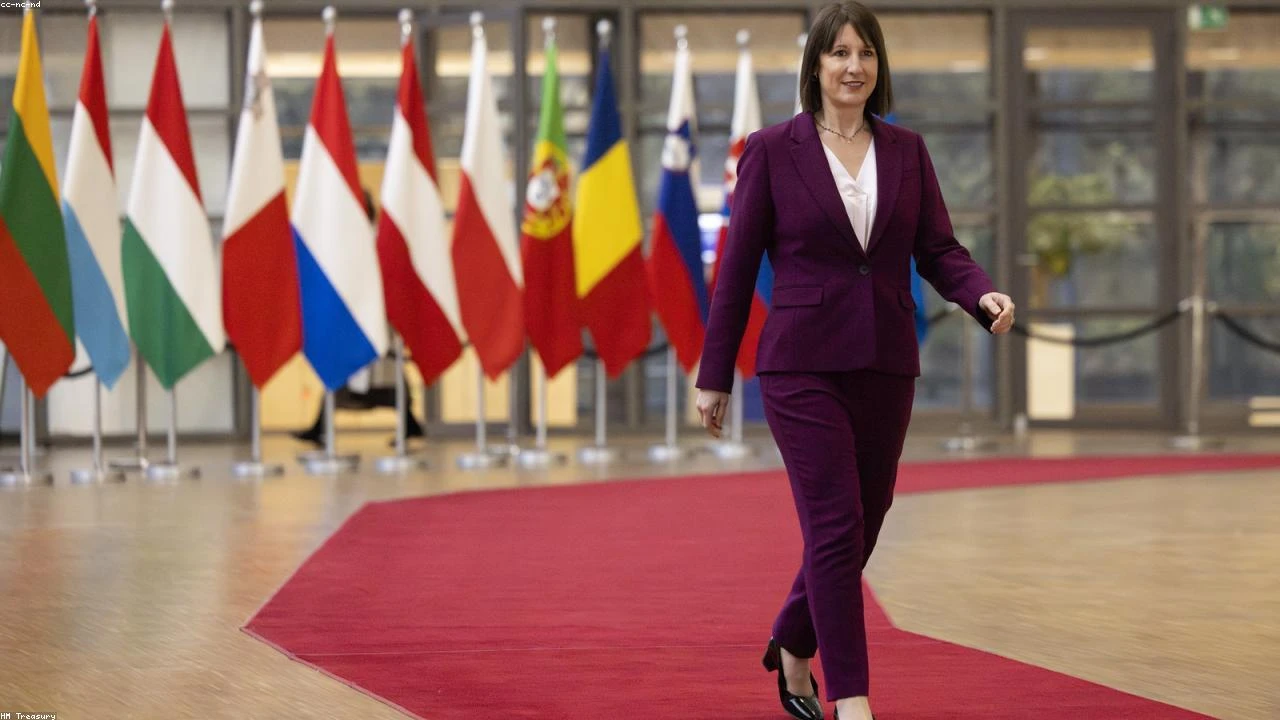 SpaceX IPO Frenzy: Navigating Investment Opportunities in the Private Space Industry