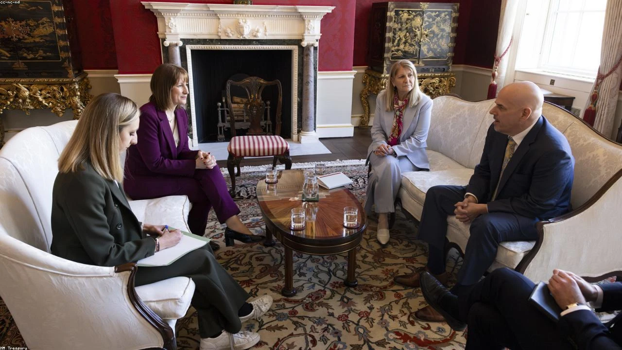 Stock Market Analysis: Navigating Jobs Data and Geopolitical Uncertainty