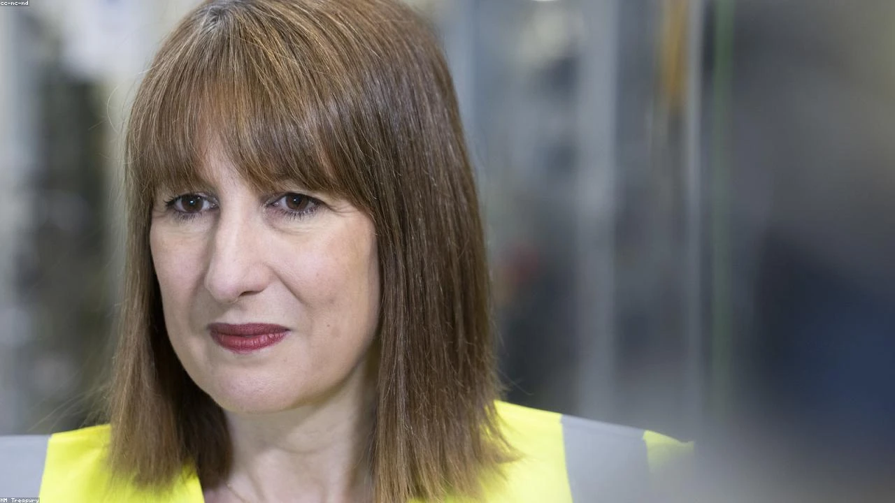 Fed's Inflation Forecast Revision: Navigating the Impact on Americans