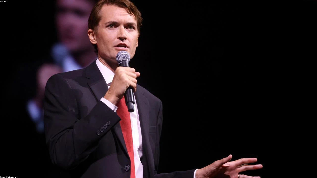 Nuclear Energy Stocks Surge Amidst Oil Price Hike: A Deep Dive Analysis