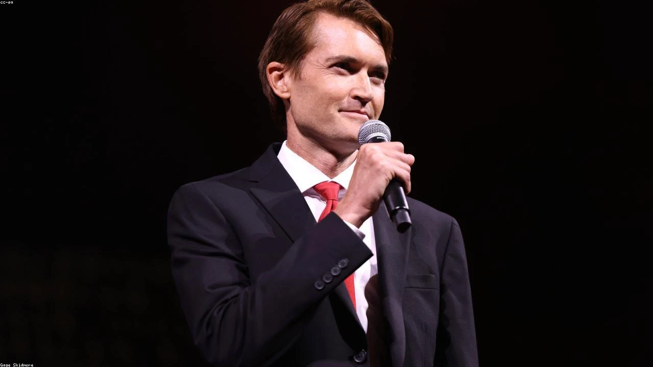 AI-Powered Rally: Guggenheim's Bullish Bet on Software Stocks