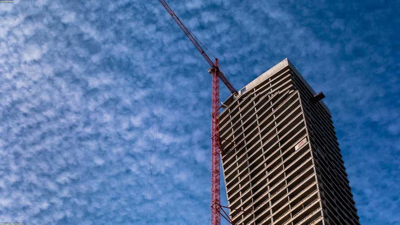 Vicor Corp: Insider Selling Sparks Concern - A Deep Dive Analysis